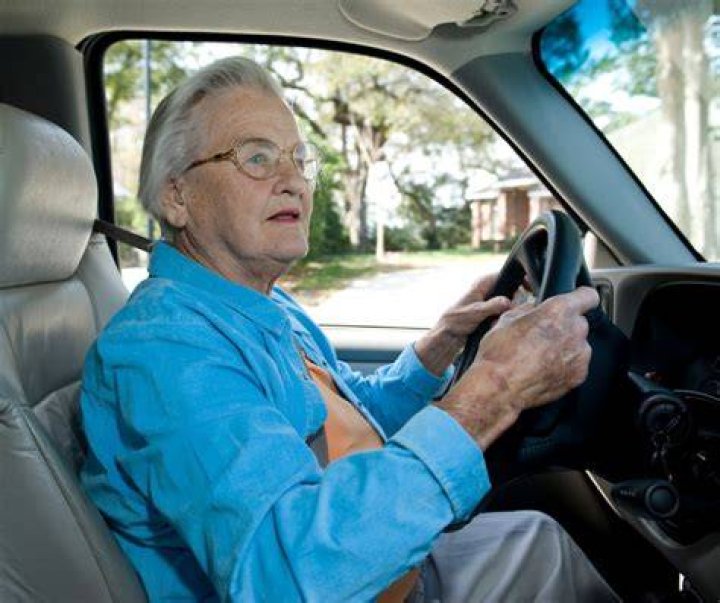 Can a person with dementia drive a car?