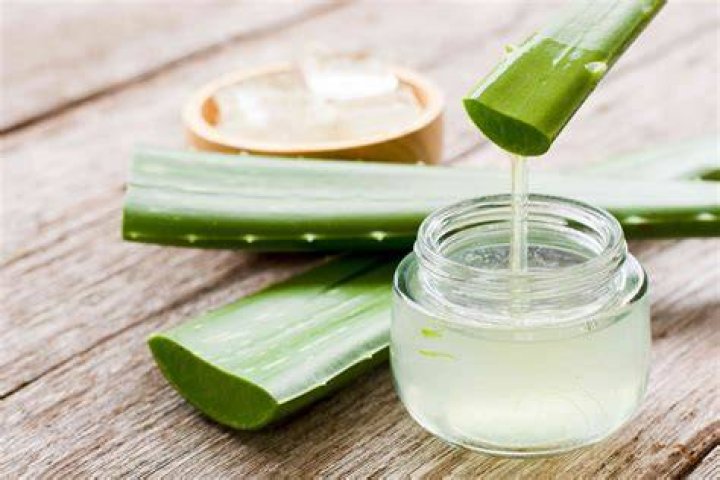 Can I use aloe vera gel on my scalp?