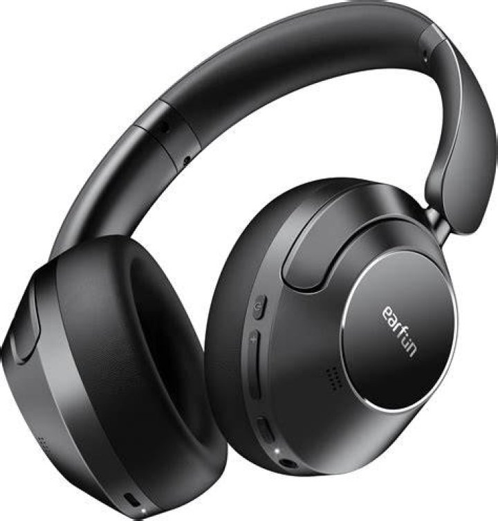 Can I use Bluetooth headphones with a pacemaker?