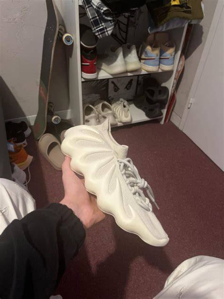 Can Yeezys go in the dryer?