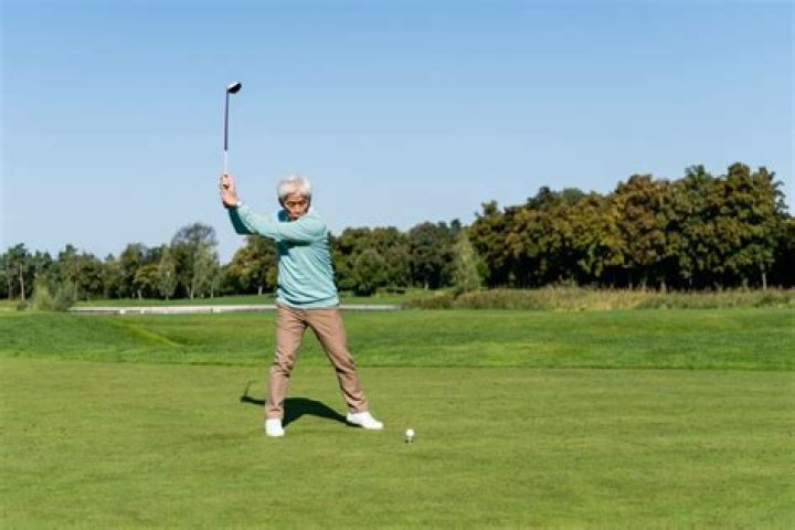 Can you hit a 5 wood rough?