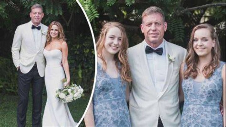 How many biological kids does Troy Aikman have?