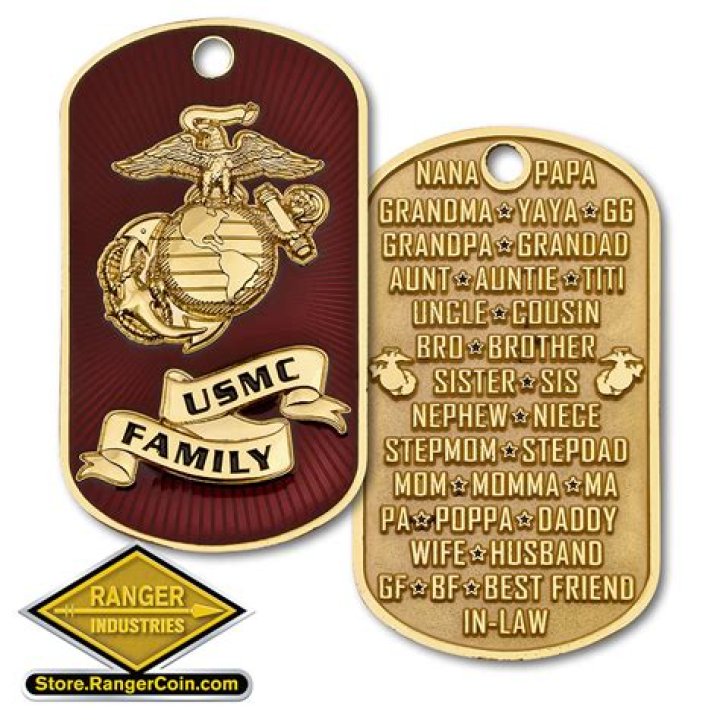 What does a USMC dog tag look like?
