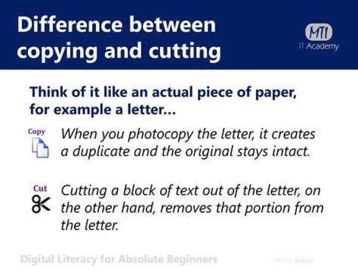 What is difference between cut and copy?
