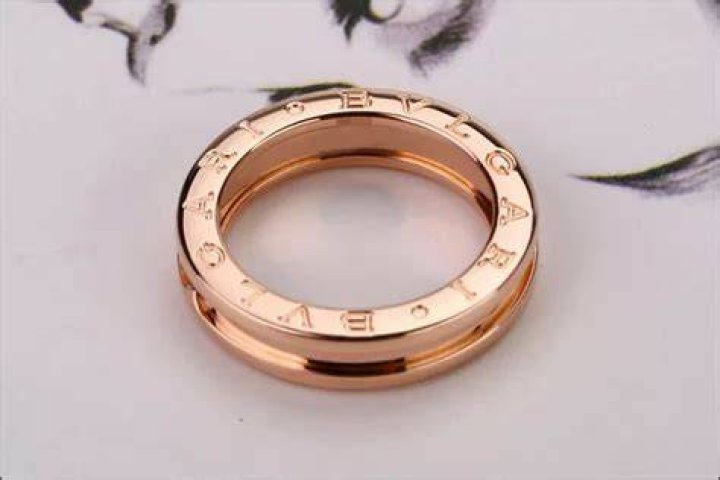 Why is rose gold so expensive?
